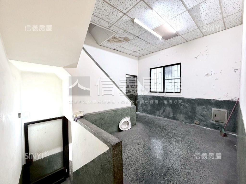 熱河瀋陽邊間大地坪透店房屋室內格局與周邊環境