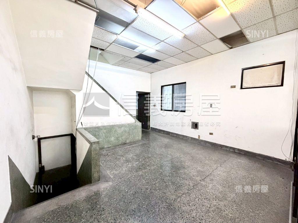 熱河瀋陽邊間大地坪透店房屋室內格局與周邊環境