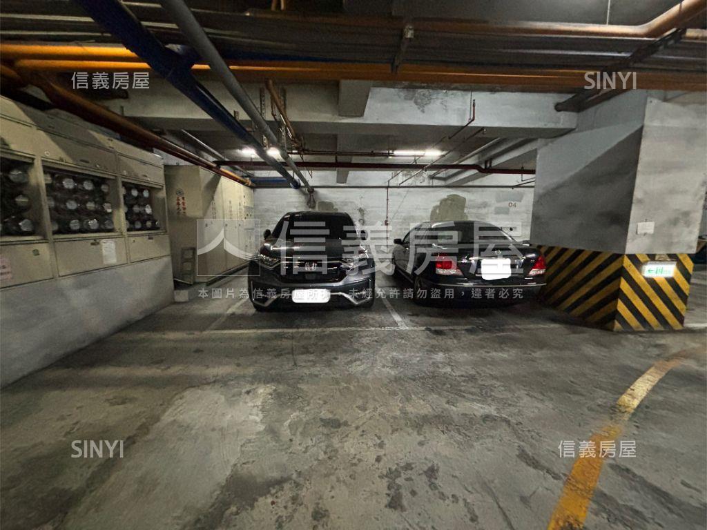 近國道大三房平車房屋室內格局與周邊環境