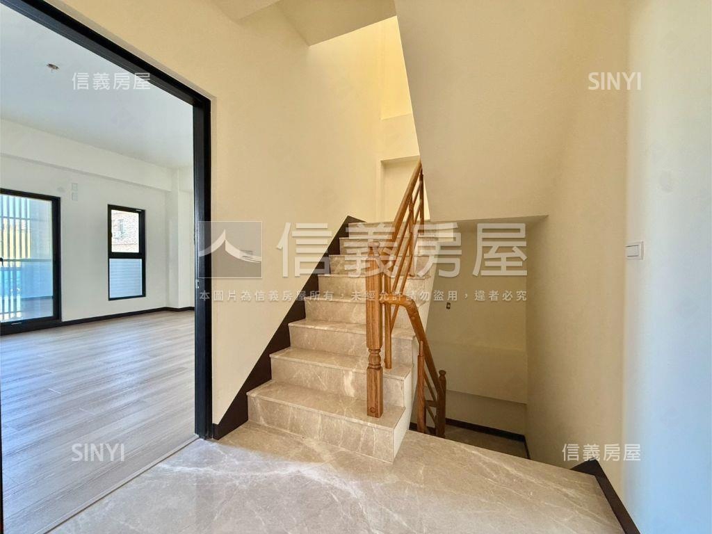 鹿耳門農場邊間電梯別墅房屋室內格局與周邊環境