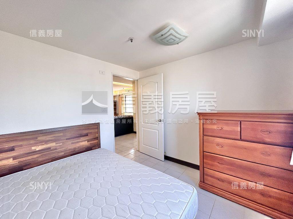 大俊國☆朝南三房車位房屋室內格局與周邊環境