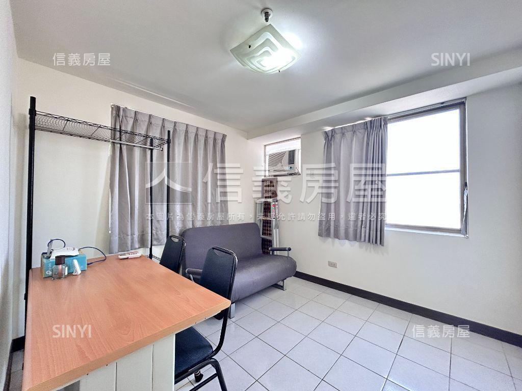 大俊國☆朝南三房車位房屋室內格局與周邊環境