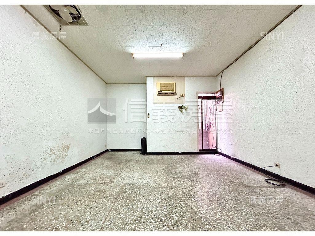 小港二苓商圈黃金店面房屋室內格局與周邊環境