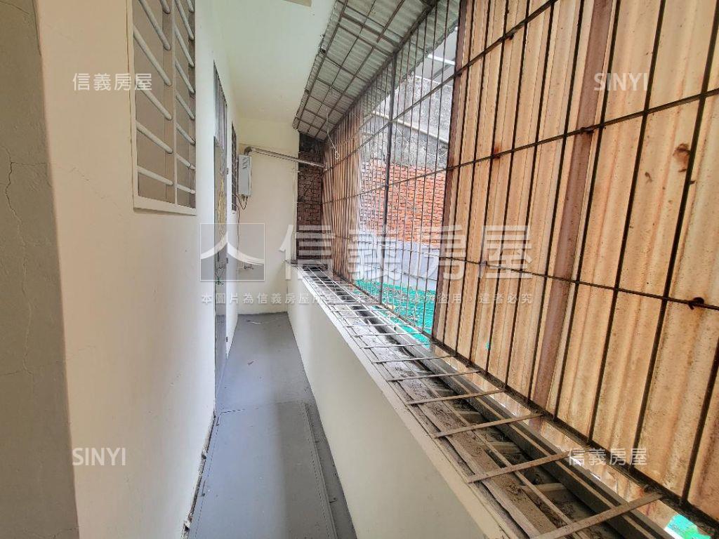 中正路公寓３樓房屋室內格局與周邊環境