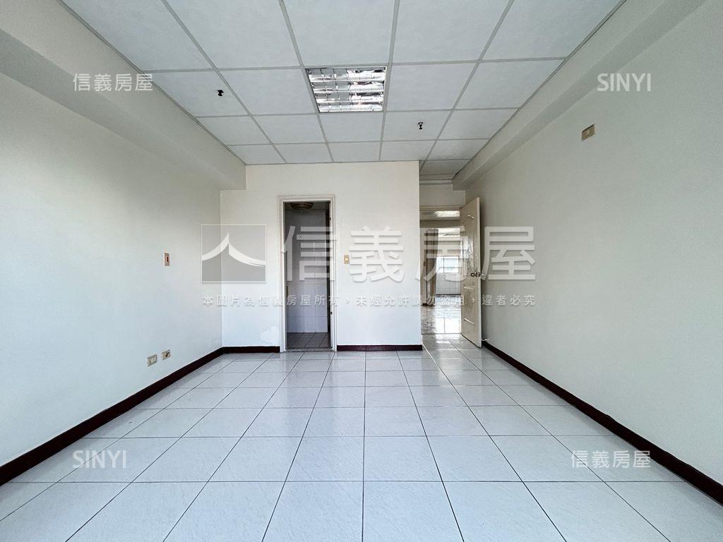 由鉅建設視野戶三房平車房屋室內格局與周邊環境