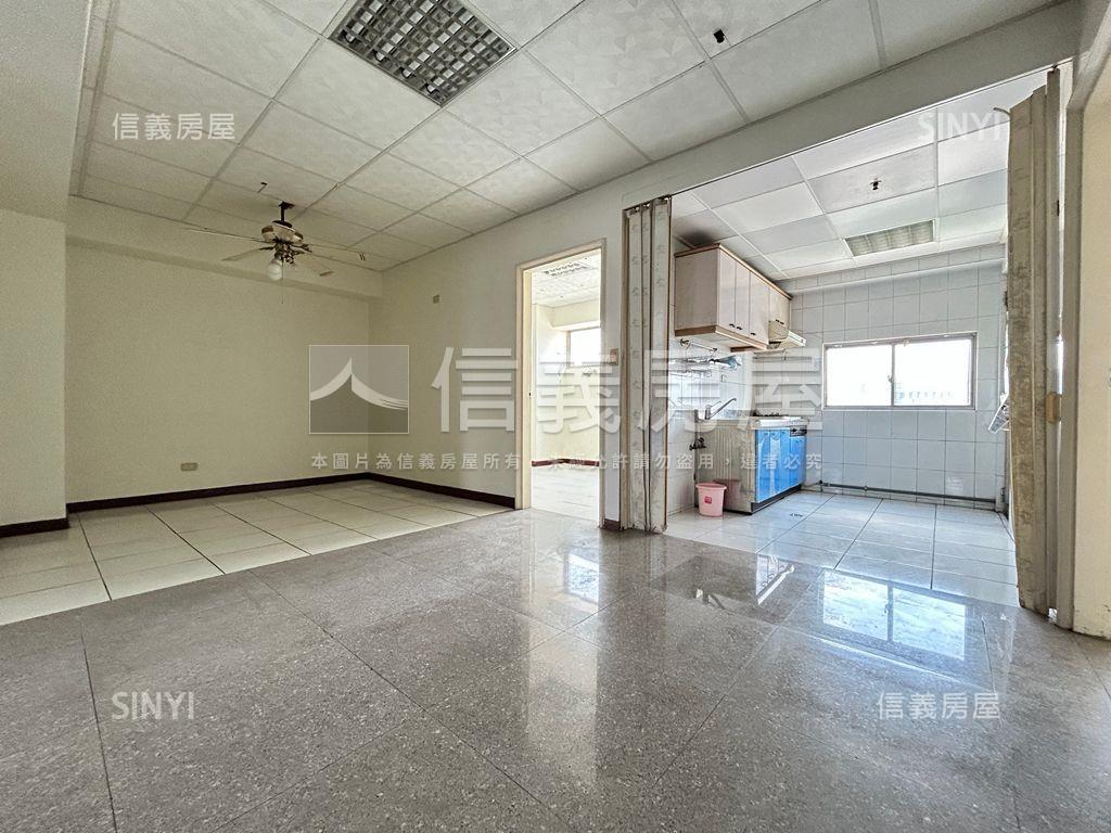 由鉅建設視野戶三房平車房屋室內格局與周邊環境