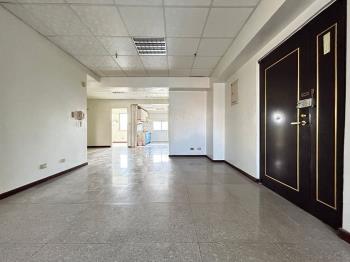 由鉅建設視野戶三房平車