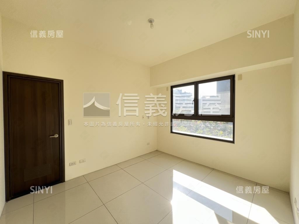 富旺雍華三房平車露臺戶房屋室內格局與周邊環境