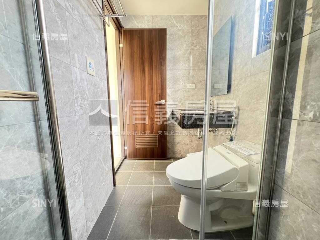 富旺雍華三房平車露臺戶房屋室內格局與周邊環境