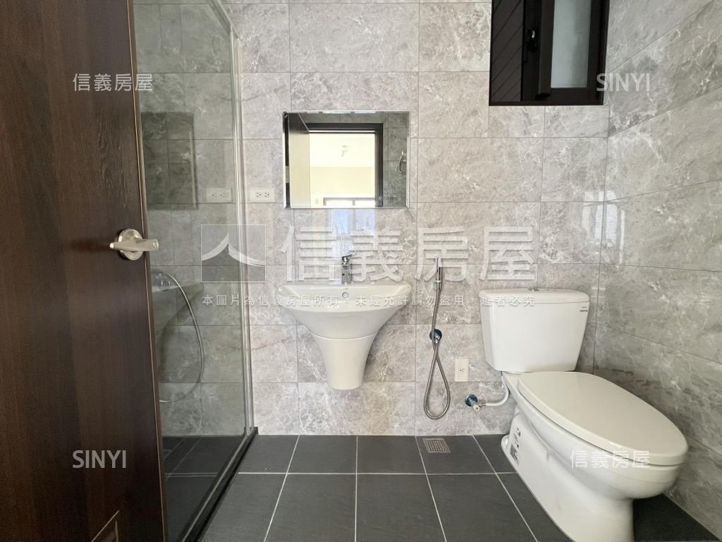 富旺雍華三房平車露臺戶房屋室內格局與周邊環境