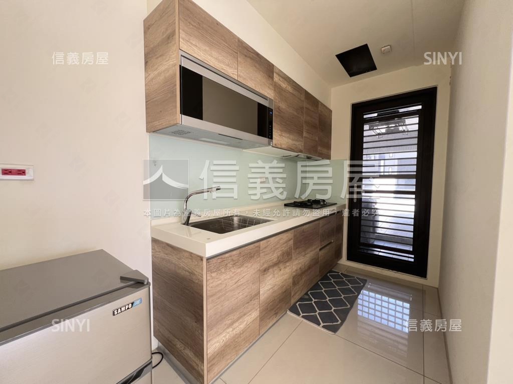 富旺雍華三房平車露臺戶房屋室內格局與周邊環境