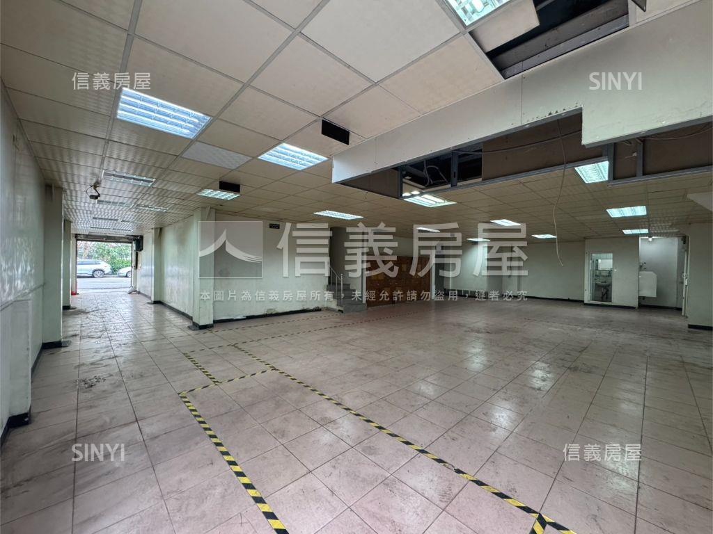 近商６０大面寬店面房屋室內格局與周邊環境