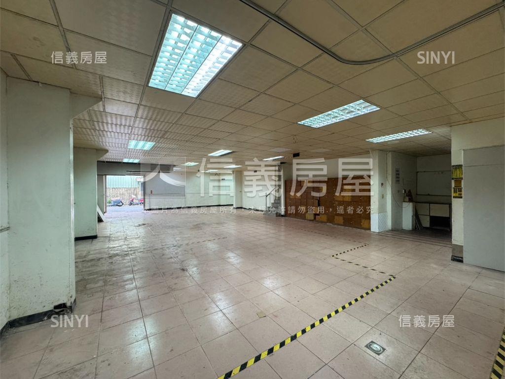 近商６０大面寬店面房屋室內格局與周邊環境