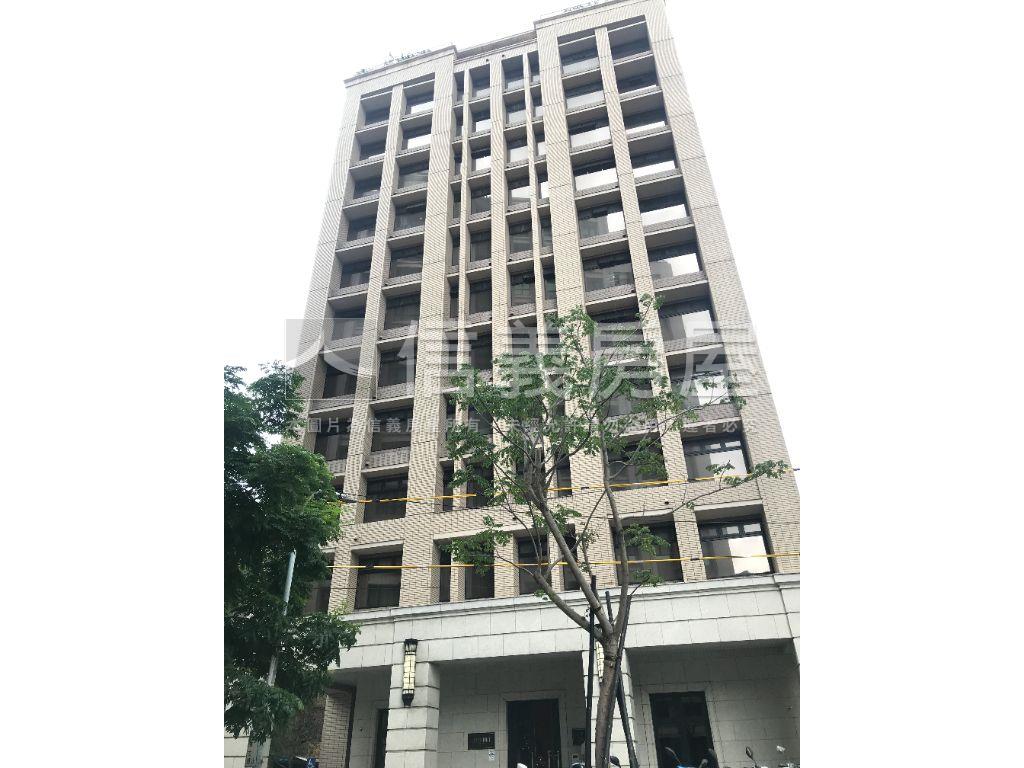 世界花園房屋室內格局與周邊環境