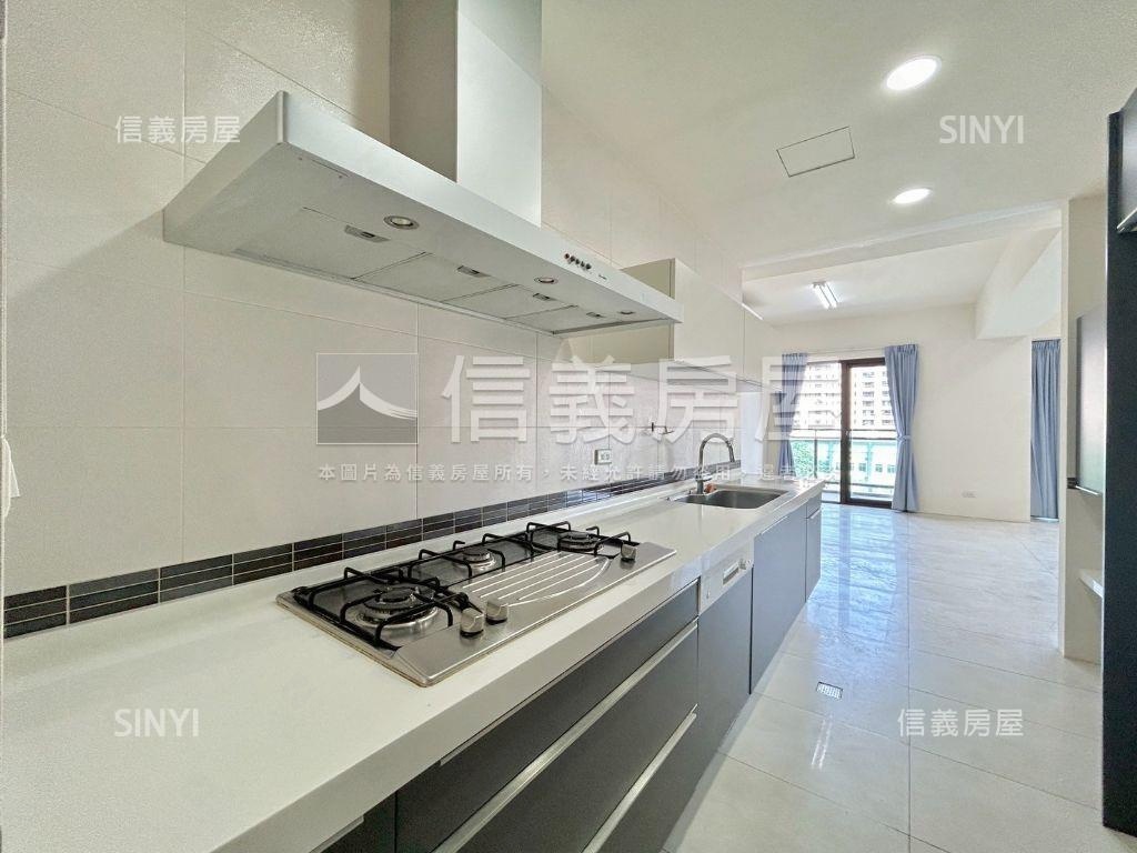 遠百十興國小旁東坡硯房屋室內格局與周邊環境