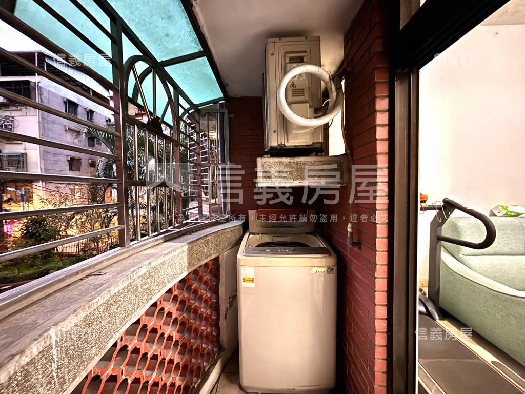 壽德新村三房車位房屋室內格局與周邊環境