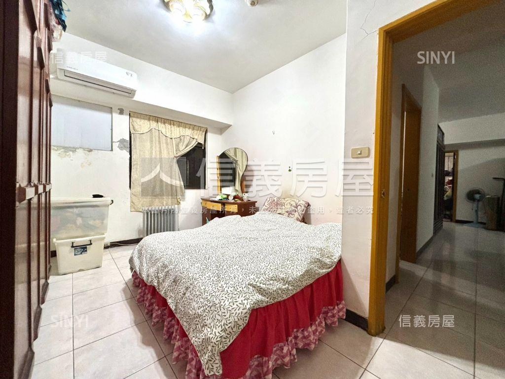 壽德新村三房車位房屋室內格局與周邊環境