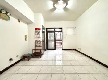 壽德新村！三房車位