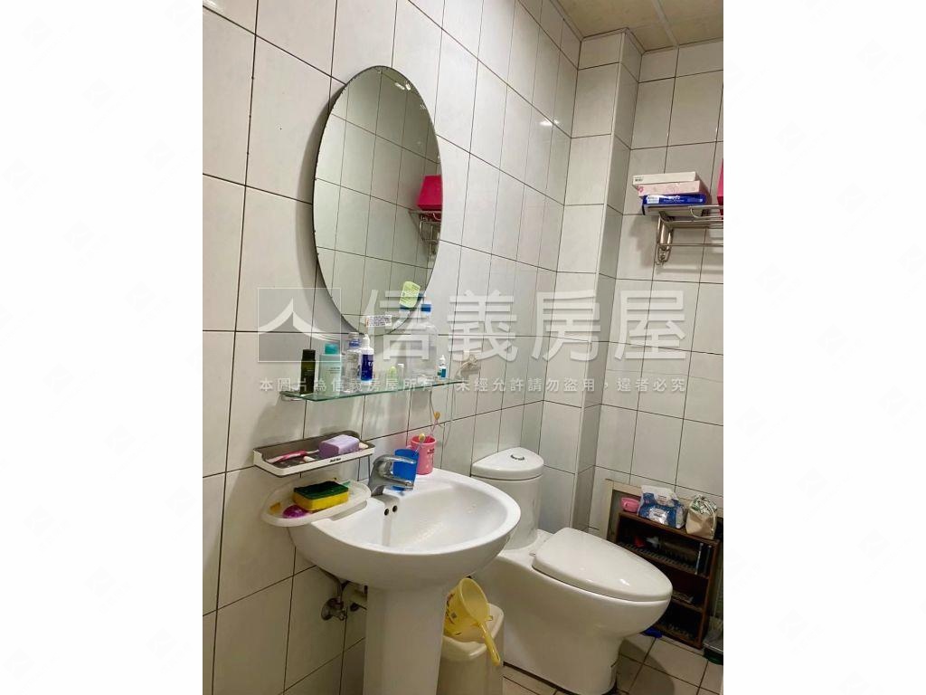 新莊路靜巷優質透天房屋室內格局與周邊環境