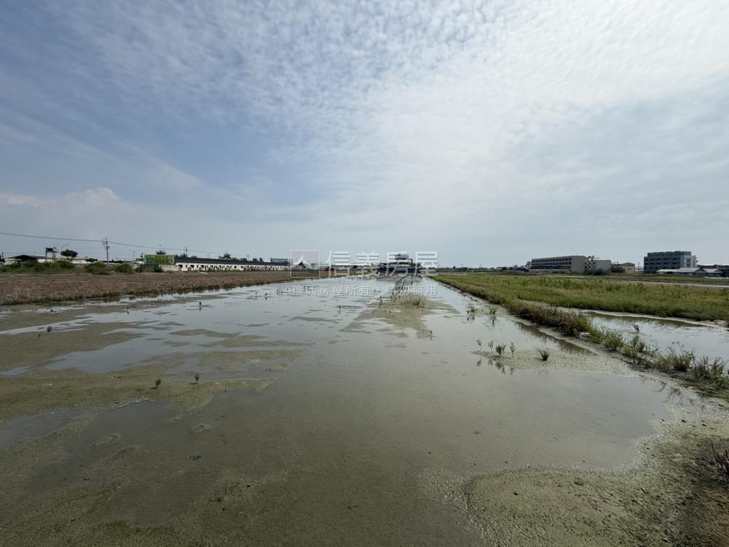 安南區千坪土地房屋室內格局與周邊環境