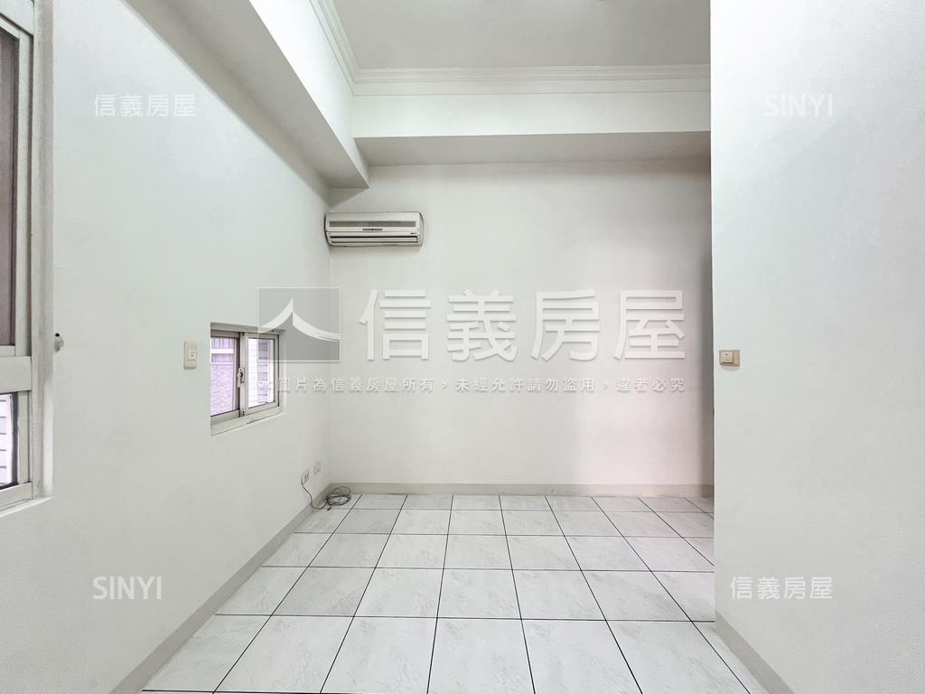 【精選】巨蛋捷運三房平車房屋室內格局與周邊環境