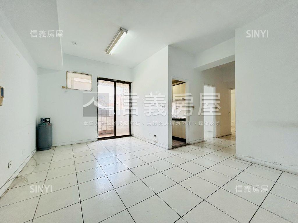 海景天下三房電梯房屋室內格局與周邊環境