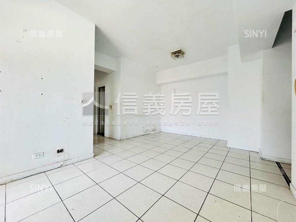 海景天下三房電梯房屋室內格局與周邊環境