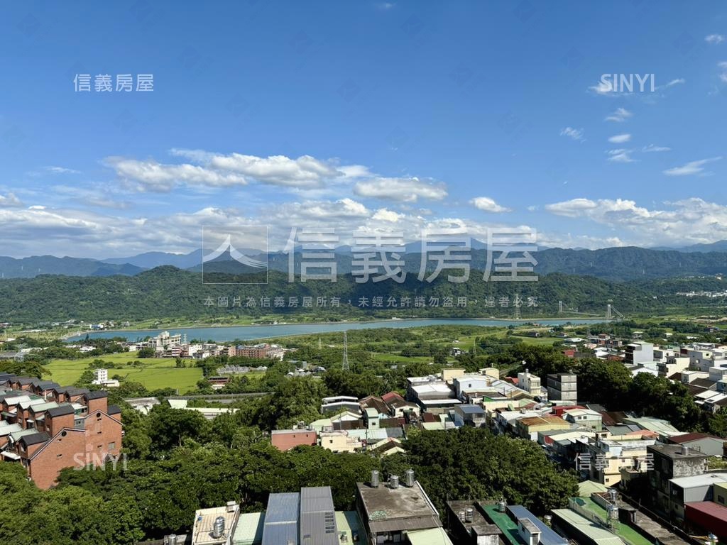 近八擴頂樓◎樓中樓露台戶房屋室內格局與周邊環境