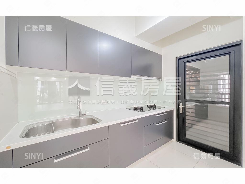 總太織築常樂裝潢美三房房屋室內格局與周邊環境