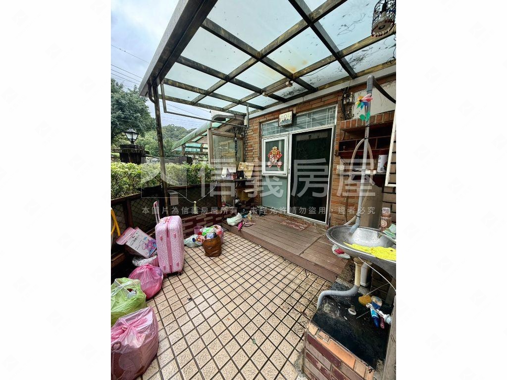 巨豪兩房兩衛加車位房屋室內格局與周邊環境