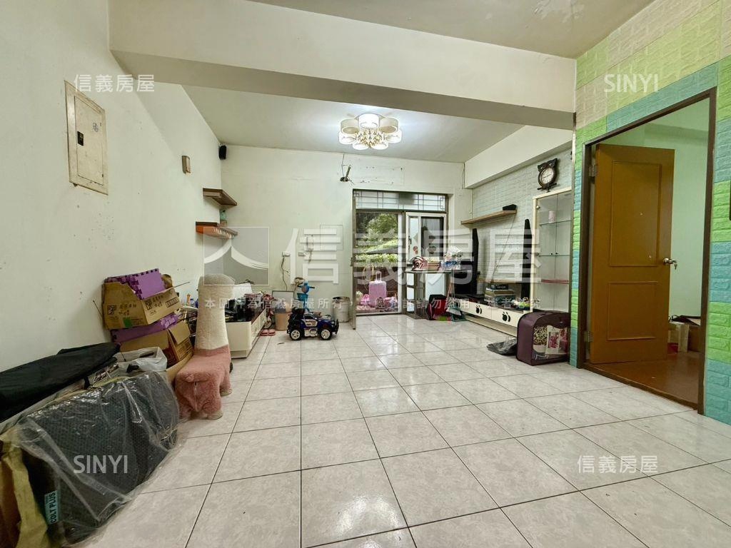 巨豪兩房兩衛加車位房屋室內格局與周邊環境