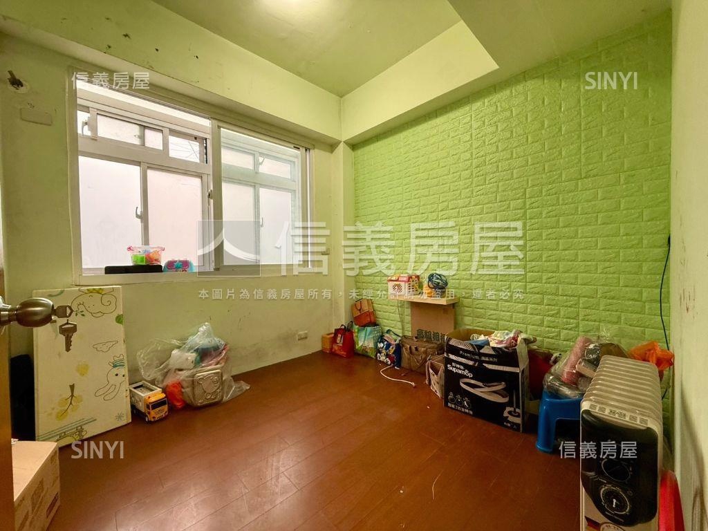 巨豪兩房兩衛加車位房屋室內格局與周邊環境