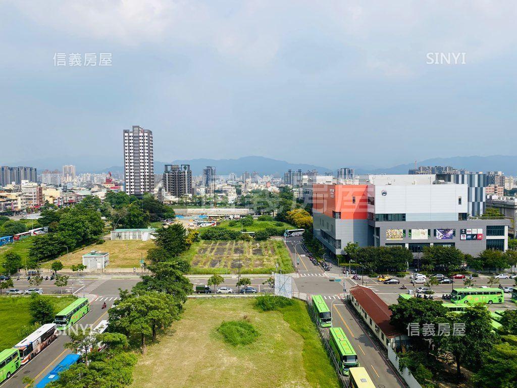 台中新站，三房平面車位房屋室內格局與周邊環境