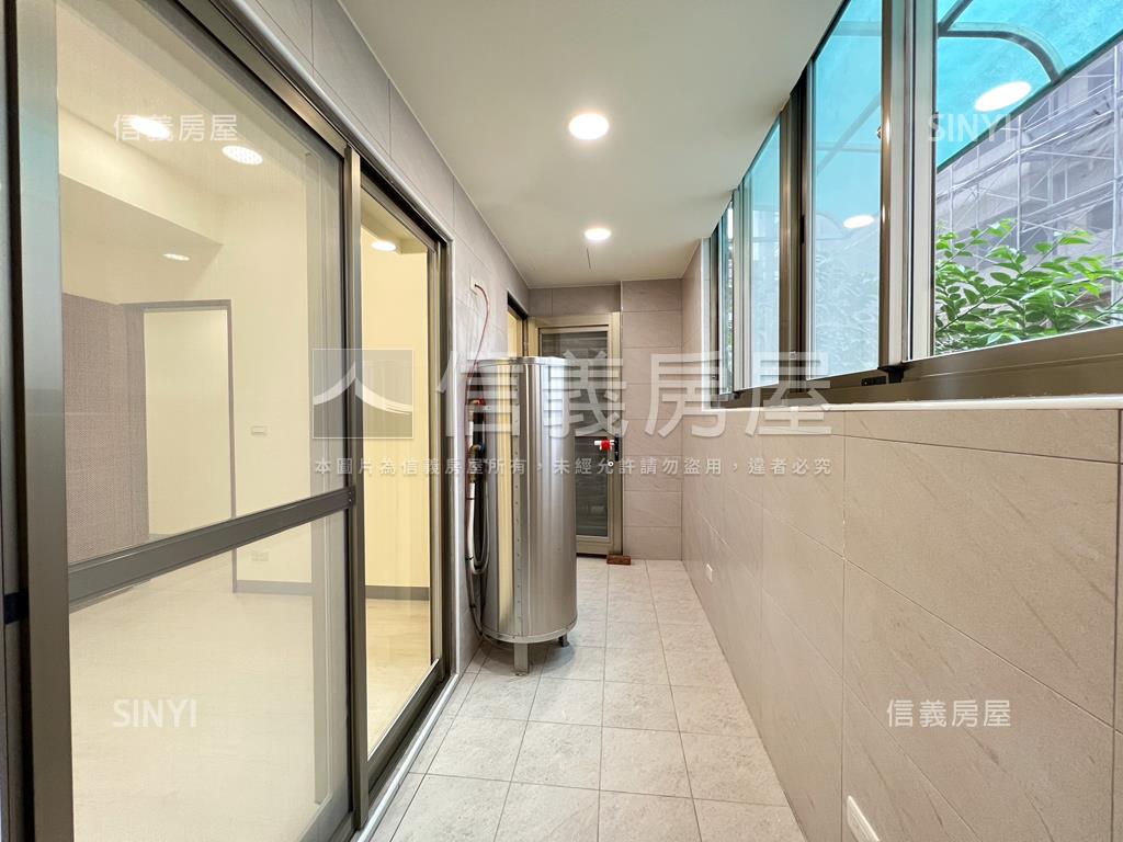 龍安。文中路整新美寓房屋室內格局與周邊環境