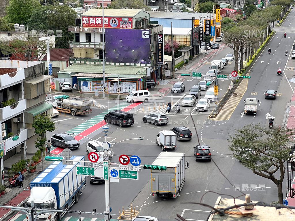 龍安。文中路整新美寓房屋室內格局與周邊環境