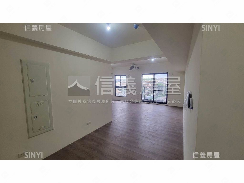 小港全新成屋大２房附平車房屋室內格局與周邊環境