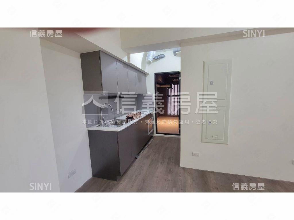 小港全新成屋大２房附平車房屋室內格局與周邊環境