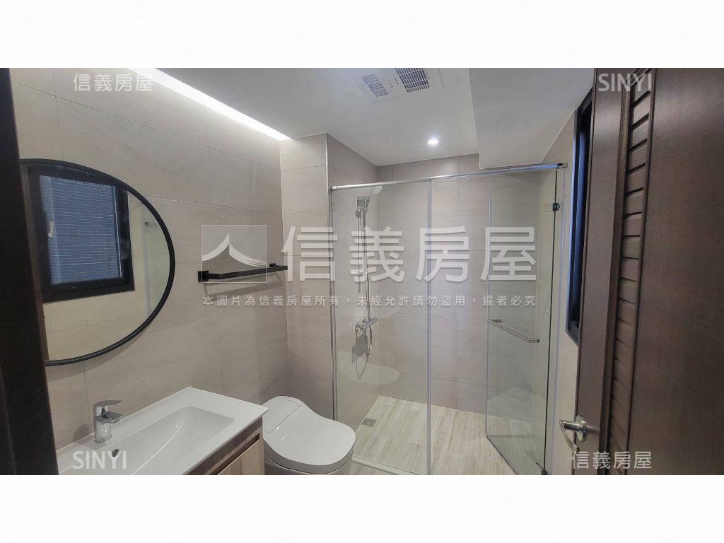 小港全新成屋大２房附平車房屋室內格局與周邊環境