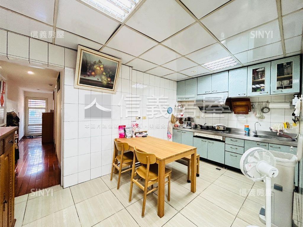 光興起家厝房屋室內格局與周邊環境