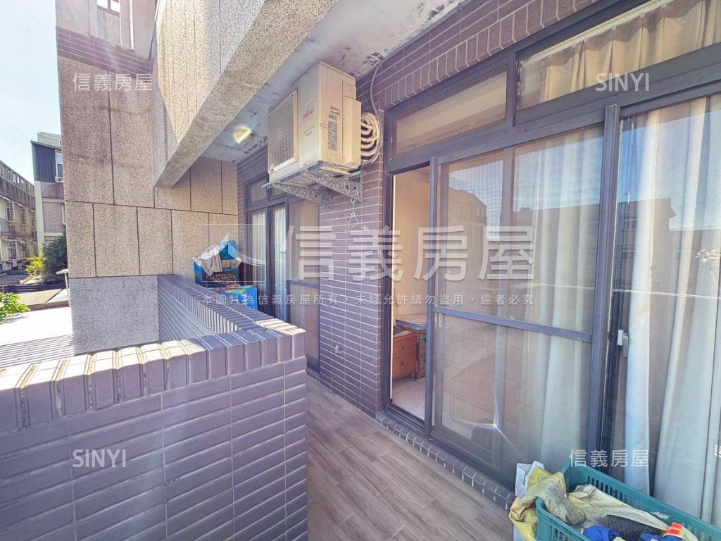 中壢奧萬大邊間電梯別墅房屋室內格局與周邊環境