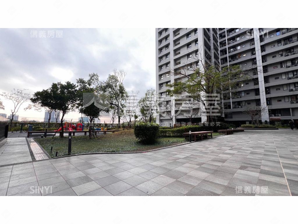 近橋科景觀兩房兩衛車位房屋室內格局與周邊環境