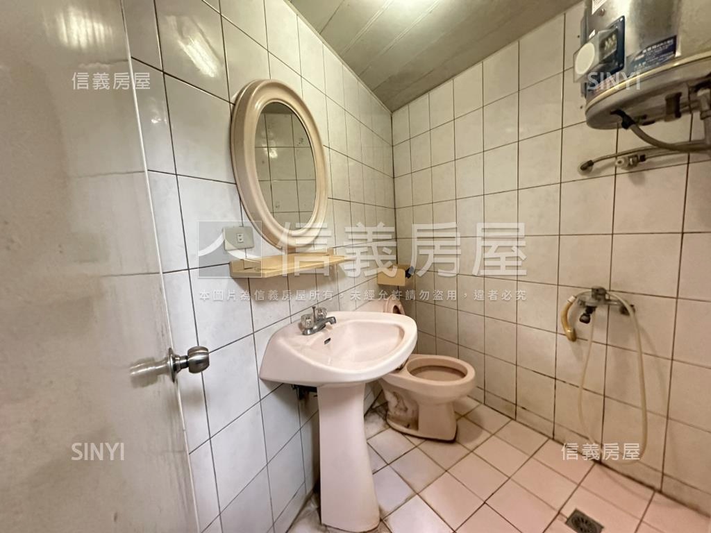 家專大學城套房房屋室內格局與周邊環境