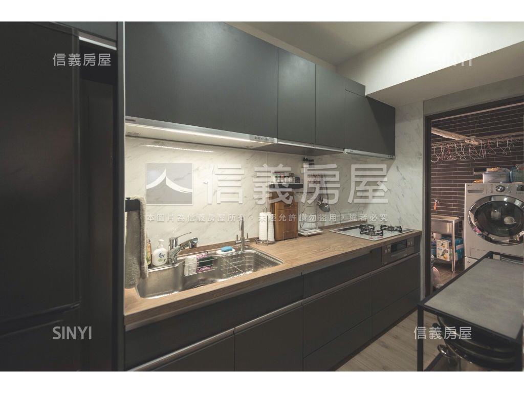 專居富植見築裝潢三房平車房屋室內格局與周邊環境