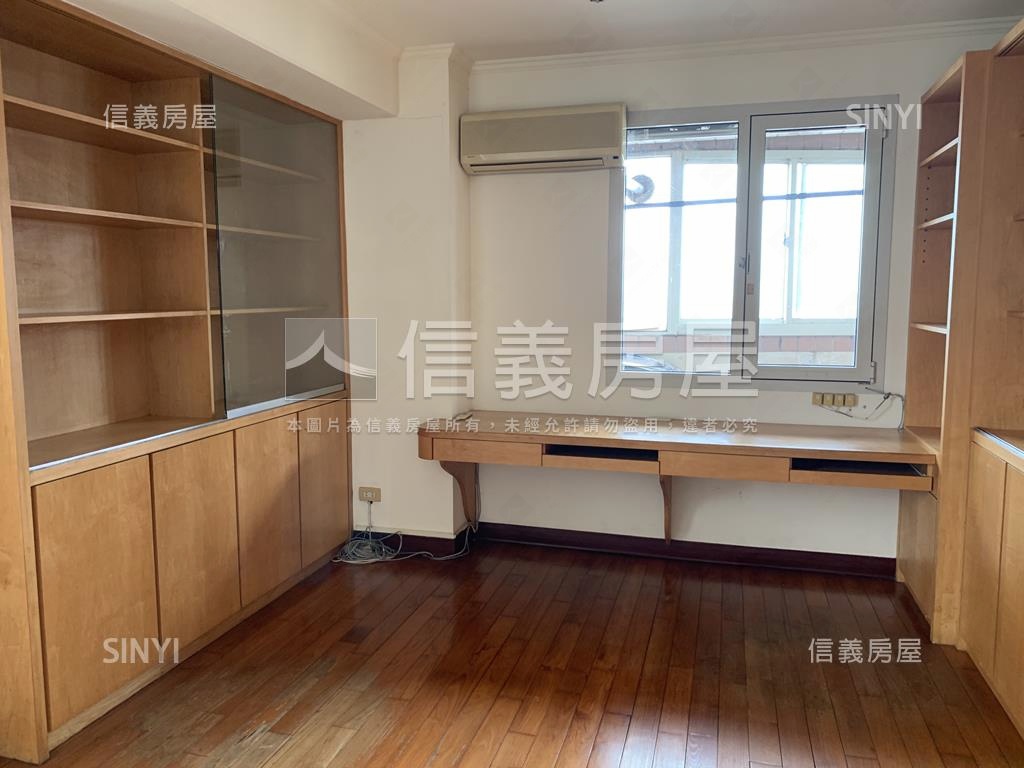 阿爾卑斯高樓景觀屋房屋室內格局與周邊環境