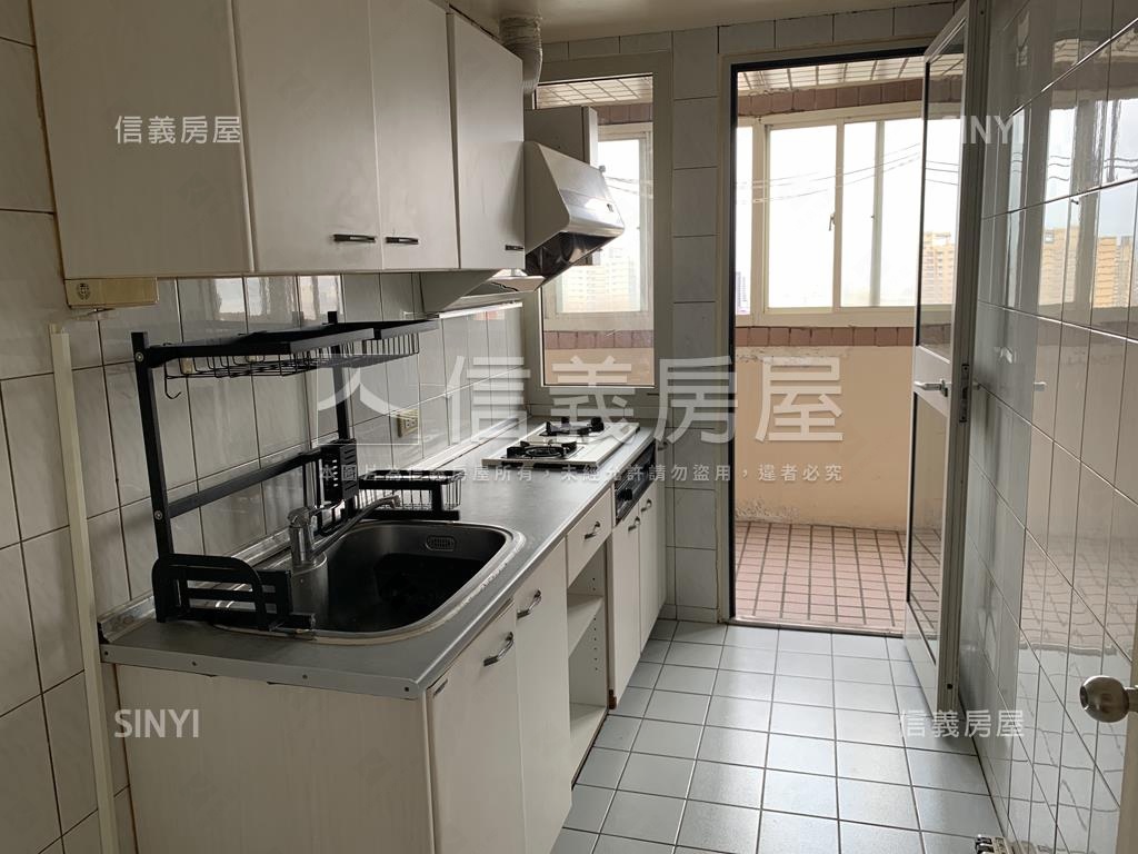 阿爾卑斯高樓景觀屋房屋室內格局與周邊環境