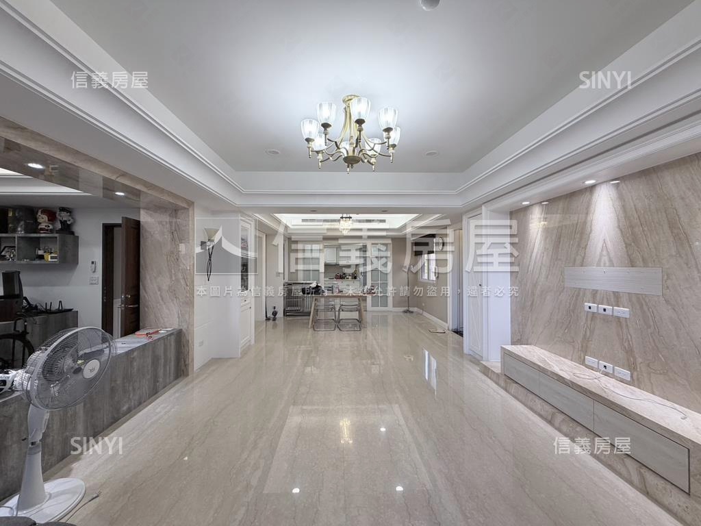 中悅麗池中高樓單層獨戶房屋室內格局與周邊環境