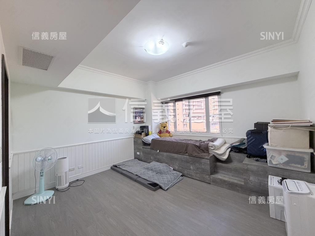 中悅麗池中高樓單層獨戶房屋室內格局與周邊環境