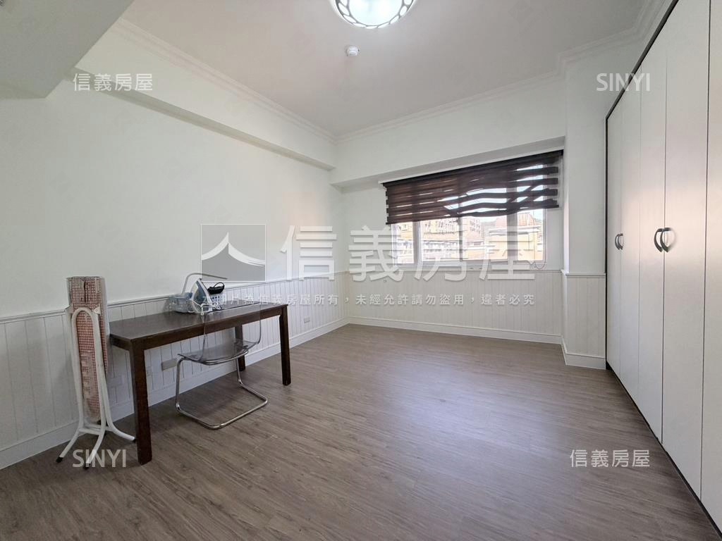 中悅麗池中高樓單層獨戶房屋室內格局與周邊環境