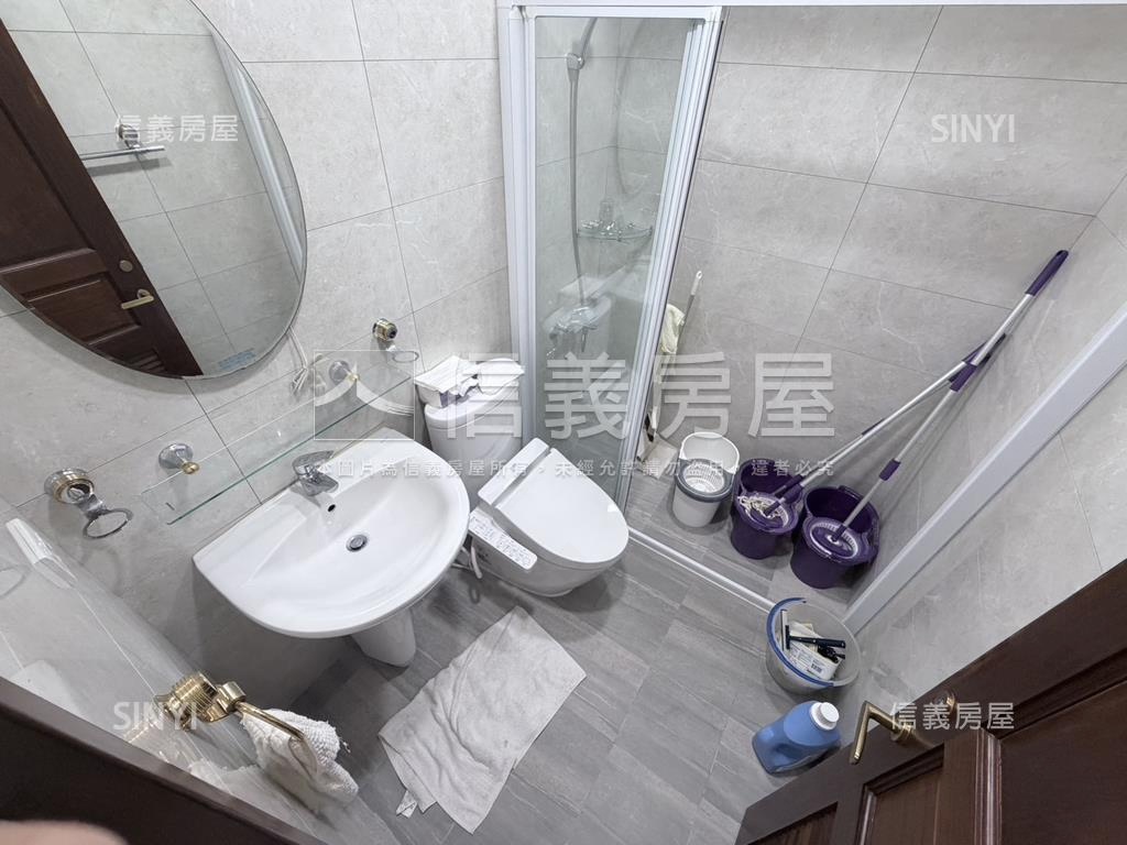 中悅麗池中高樓單層獨戶房屋室內格局與周邊環境