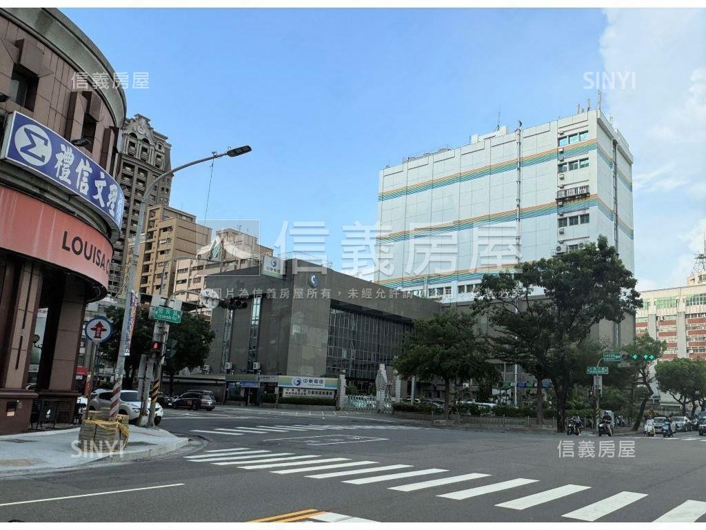 城揚ＫＳ１兩房平車房屋室內格局與周邊環境